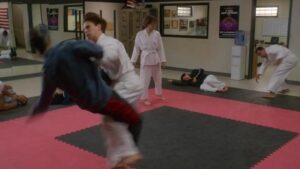 Смотреть на Лордфильм 2.0 Сериал Кобра Кай 2018