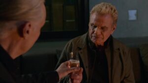 Смотреть на Лордфильм 2.0 Сериал Кобра Кай 2018